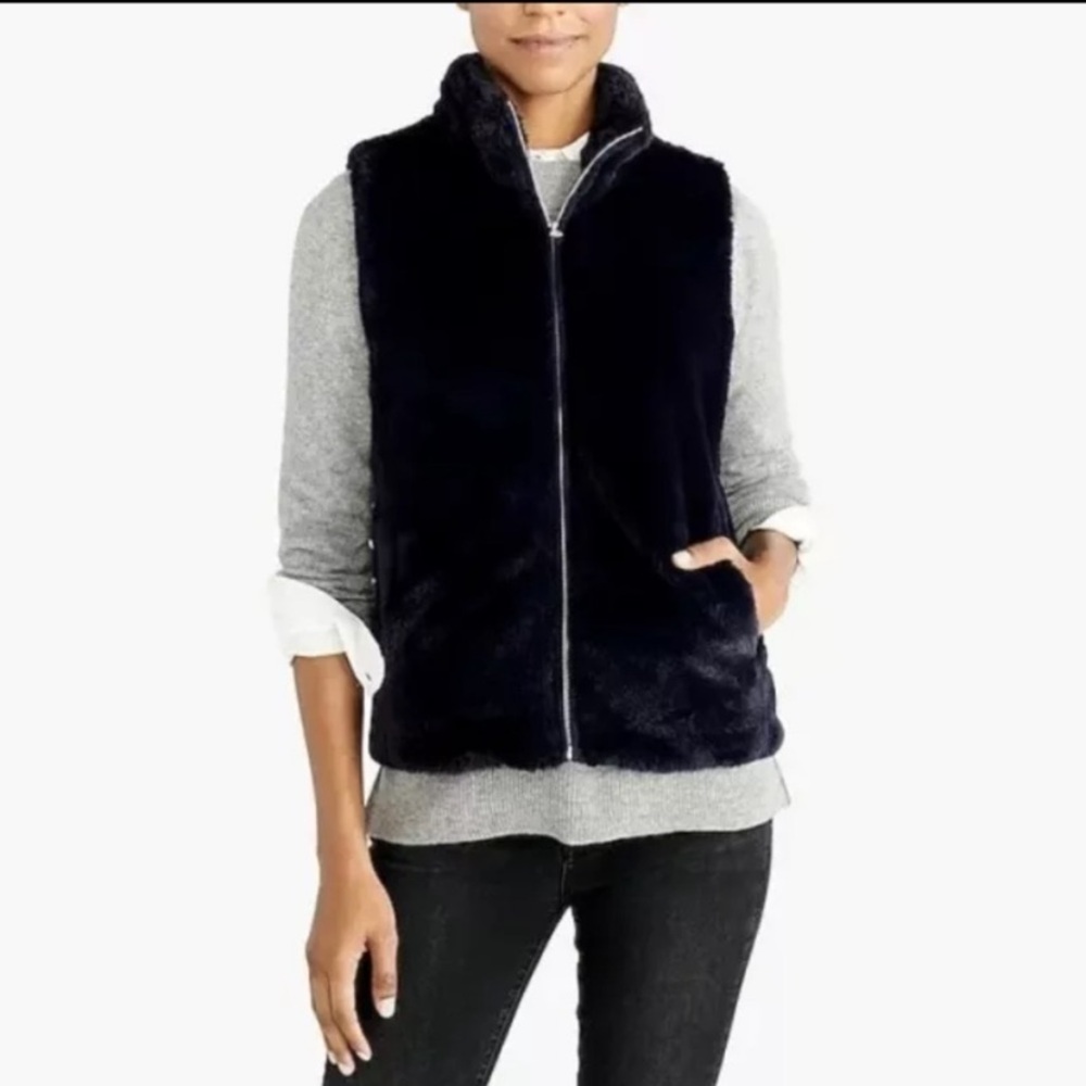 J Crew Factory Faux Fur Vest NWT Women’s XS Navy Blue Full Zip Sleeveless